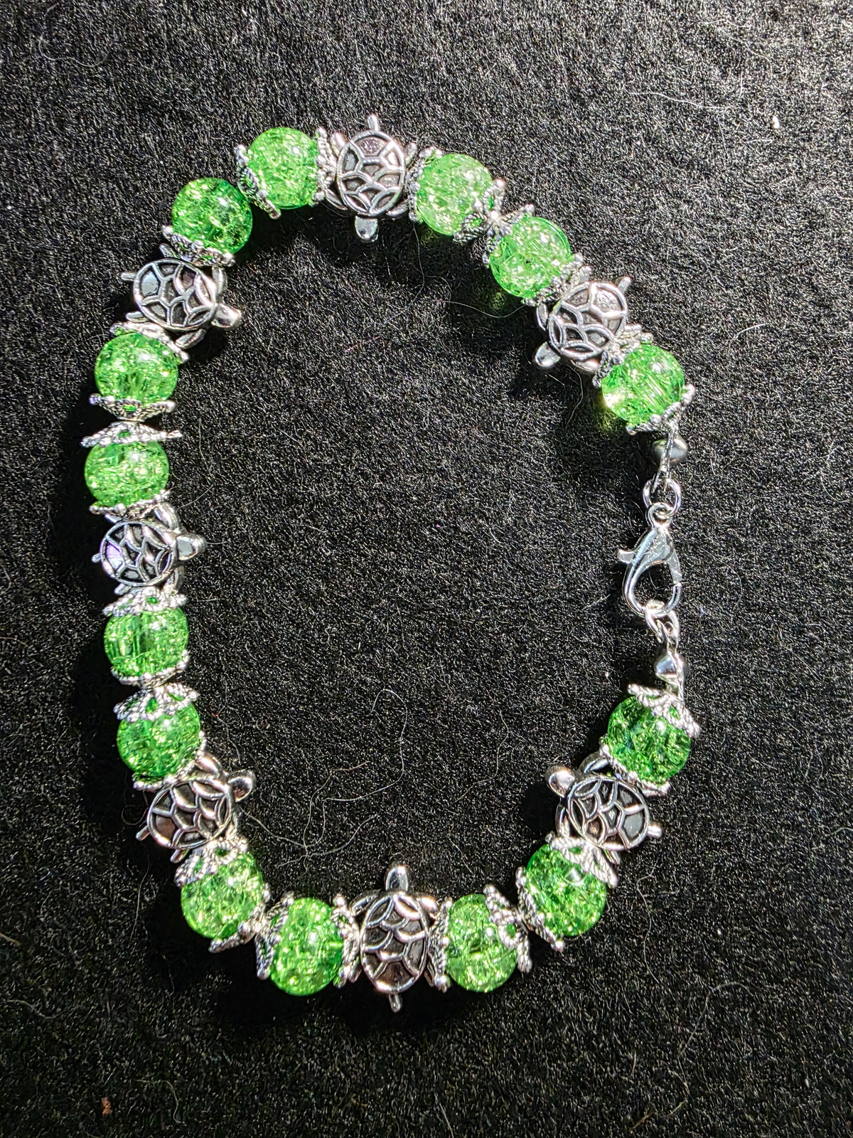 Green Turtle Beaded Bracelet